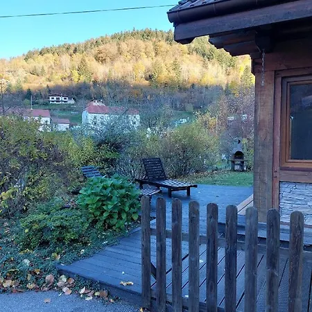Chalet De La Burotte * 茹普特河畔巴斯特尔