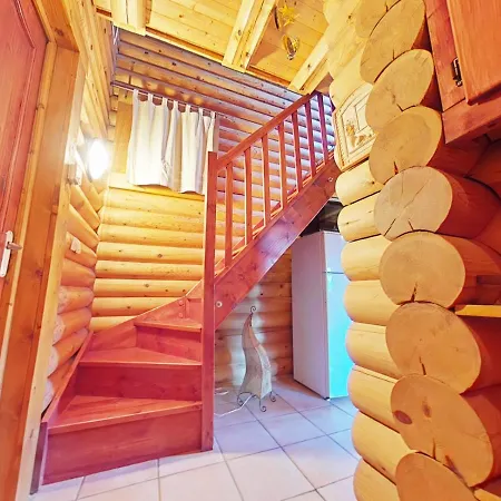 木屋 Chalet De La Burotte *