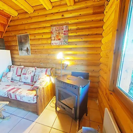 木屋 Chalet De La Burotte *